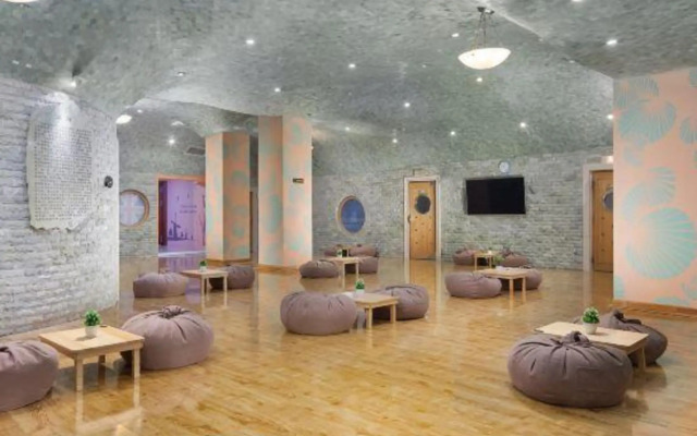 Dalian Shizhou Yunshui Hotel (Dalian Xi'an Road Subway Station Branch)