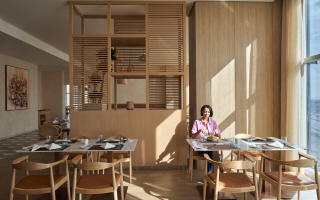 Mövenpick Hotel Jumeirah Village Triangle