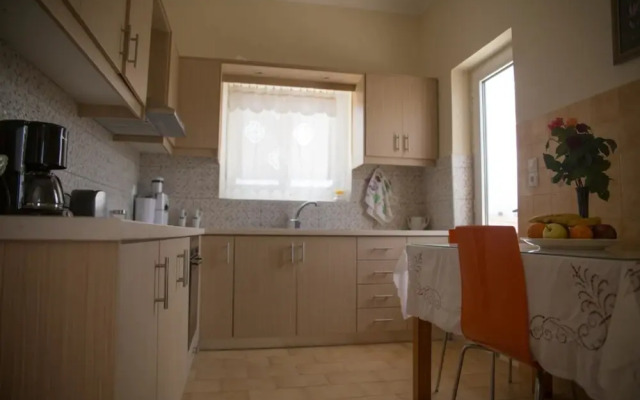 Seaside apartment with 2 bedrooms and balcony