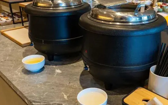 JI Hotel (Jinan CBD Huarun Zhide Guangchang)