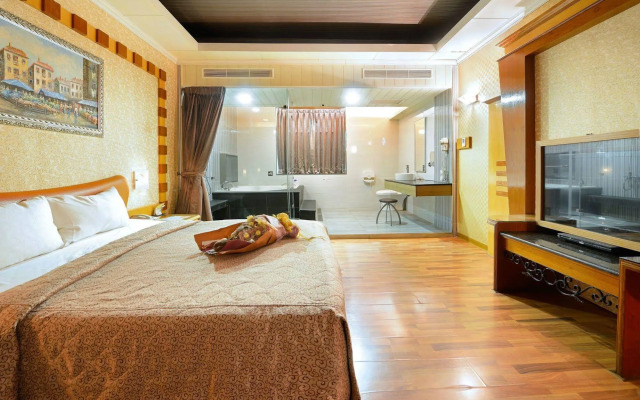 Holland Village Motel Hua-Pin