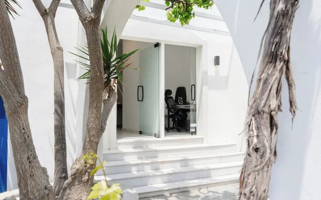 Diamantis studios apartments