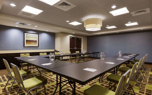 Hampton Inn & Suites Camp Springs/Andrews AFB