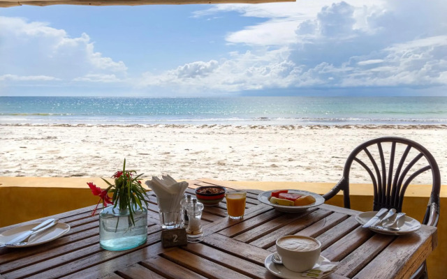 Blue Marlin Beach Hotel