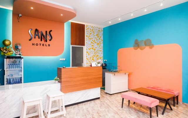 Sans Hotel City Park Medoho Semarang