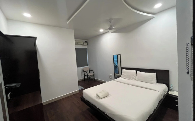 Hotel Scarlet