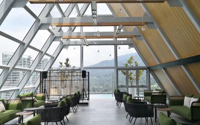 Mu Windmill 360 Skypool Superior Suite