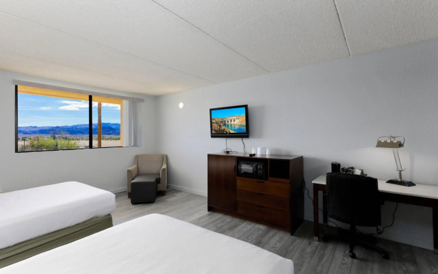 Studio 6 Suites Lake Havasu City, AZ