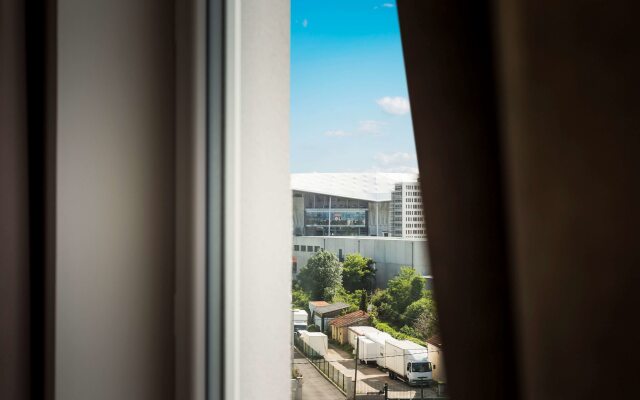 KYRIAD LYON EST - Stadium - Eurexpo