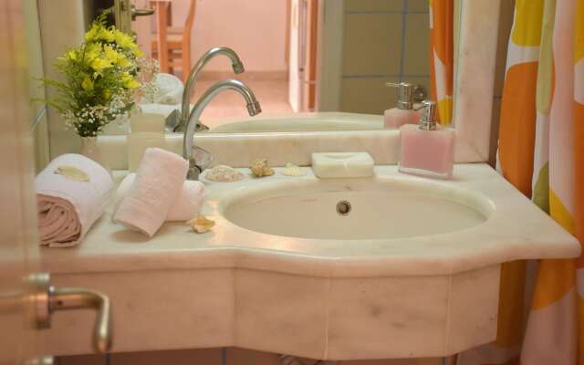 Irini Apartments