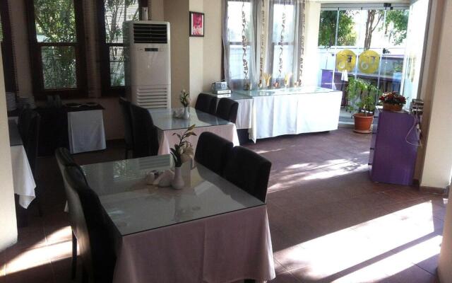 Ender Hotel