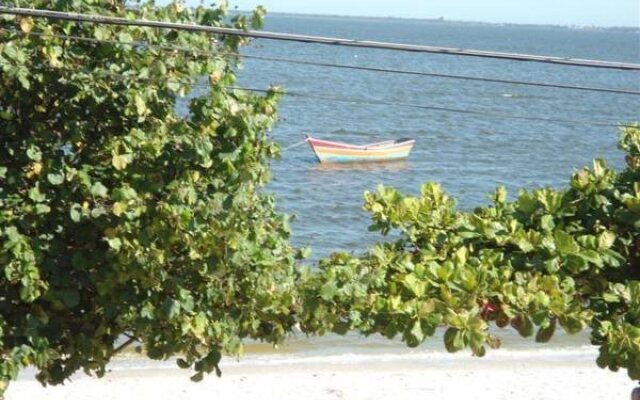 Pousada Praia do Coqueiral