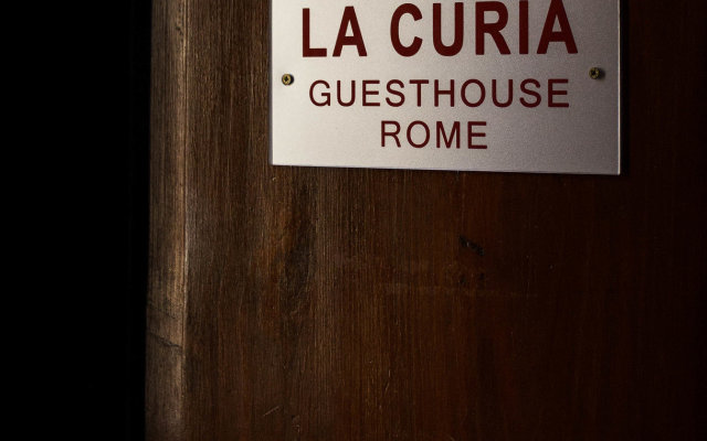 La Curia Guest House Rome