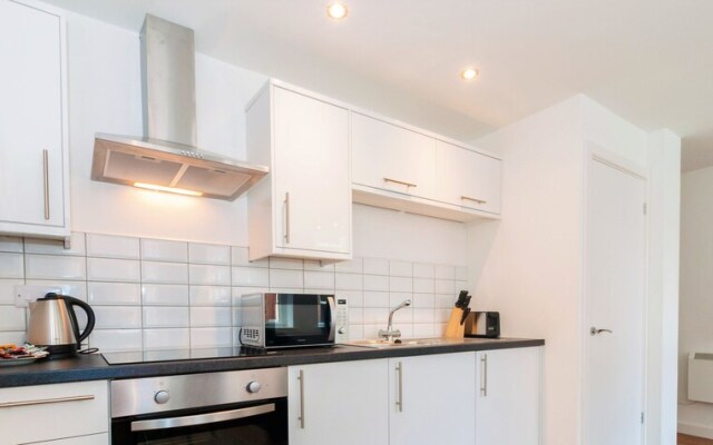 Basinghall Suites