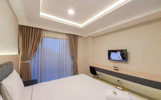 Best Deal And Comfortable Studio At Patraland Amarta Apartment