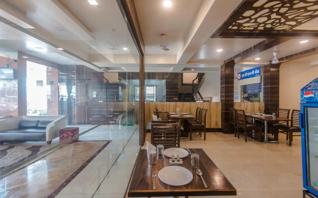 Hotel Shantikamal
