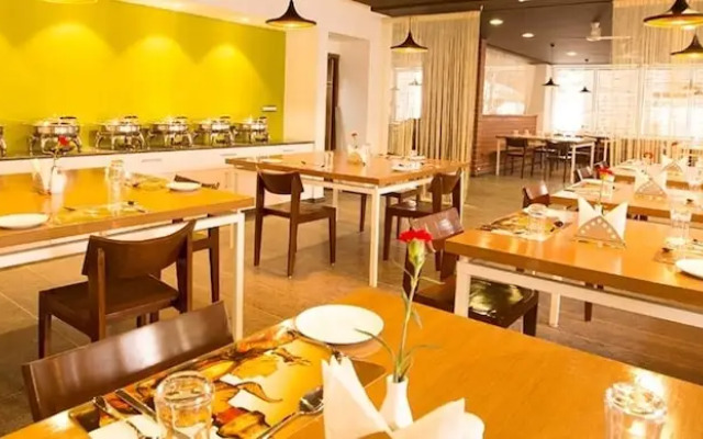 Vinaya Royal Inn