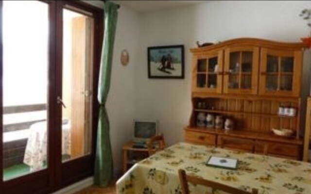 Apartment With 2 Bedrooms in Barcelonnette, With Wonderful Mountain Vi