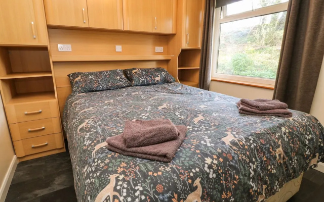 3 Rosecraddoc Lodge