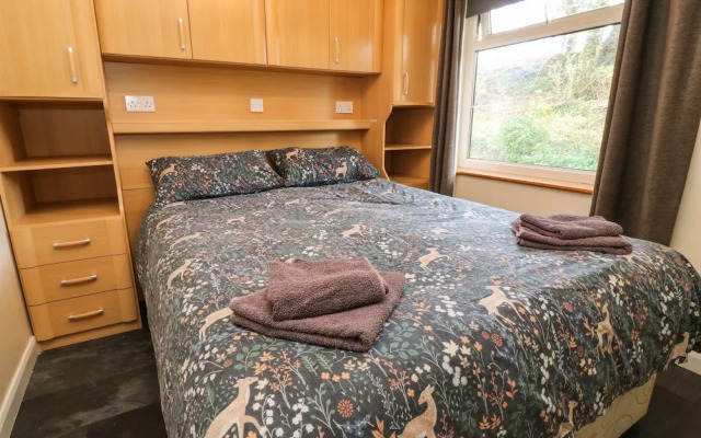 3 Rosecraddoc Lodge