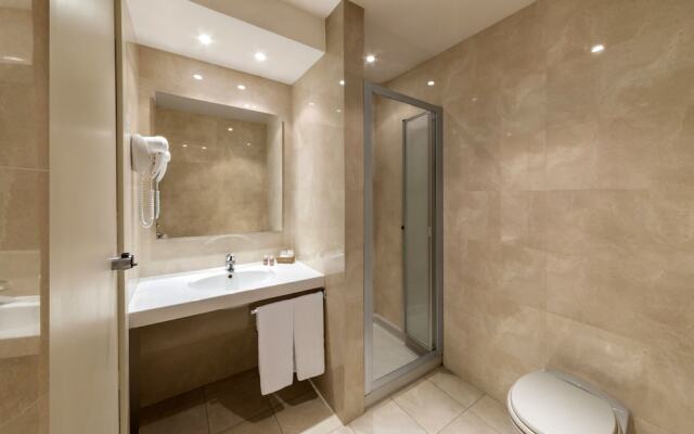 Living Hotel