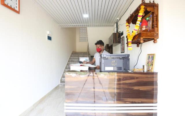 Capital O 85712 Hotel Star Inn