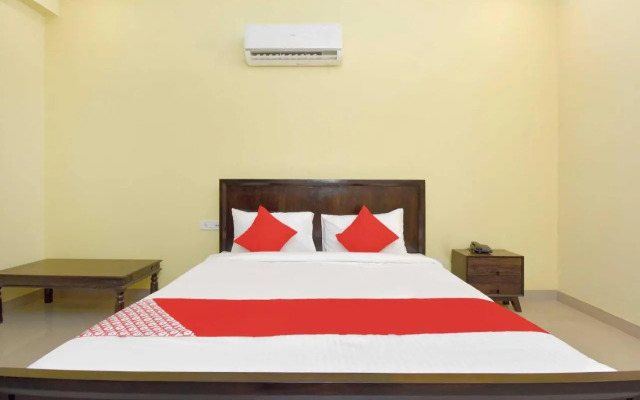 Collection O 80520 Hotel albert