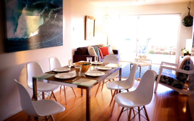 Cottesloe Sakura Blue Apartment