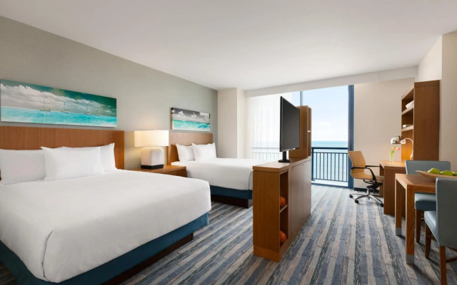 Hyatt House Virginia Beach / Oceanfront