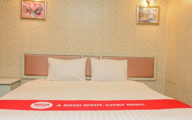 Nida Rooms RamIndra 593 Plaza