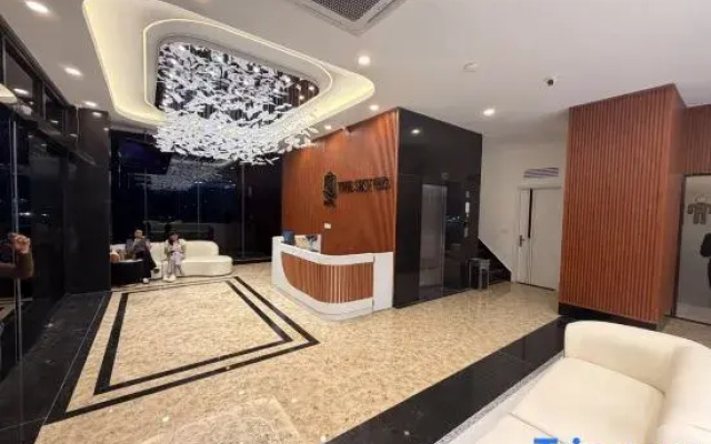The Sky Plus Hotel