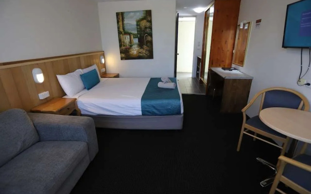 Comfort Inn Hospitality