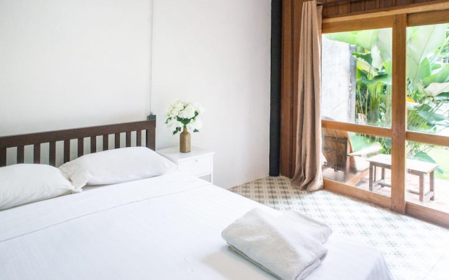 Baan Father Homestay