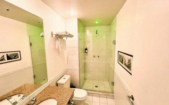 Slaviero Suites Curitiba Soho