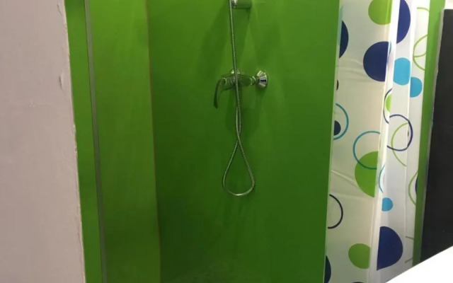 Doppelbettzimmer mit Bad