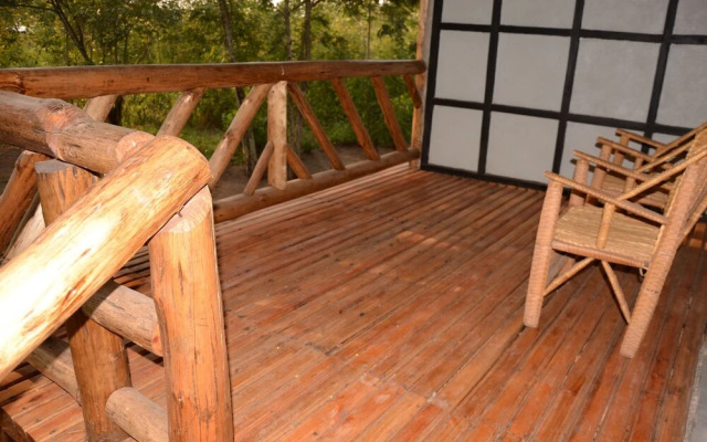 Irungu Forest Safari Lodge