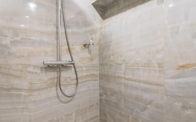 Царство-Королевство на улице Рубинштейна