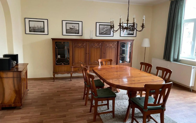 Schiller Apartments Fabrikantenwohnung