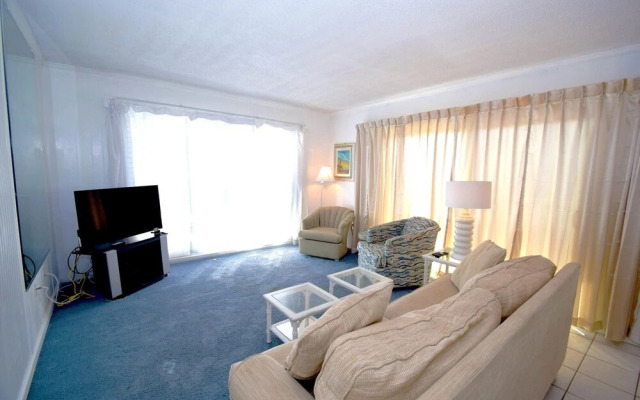 The Towers by Redawning