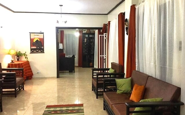 OKRA HOUSE Entebbe