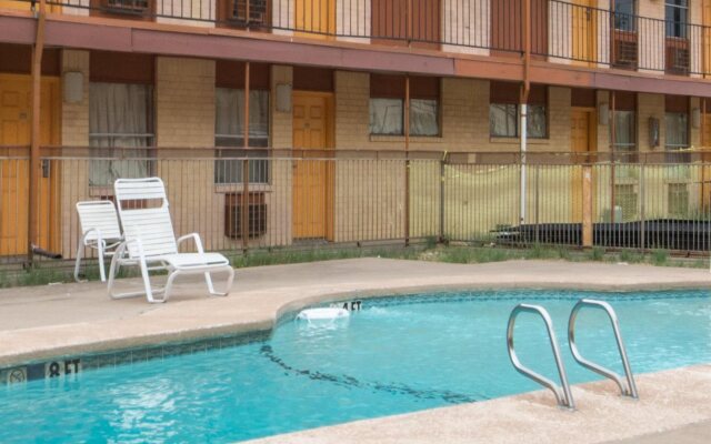 Knights Inn Fort Worth