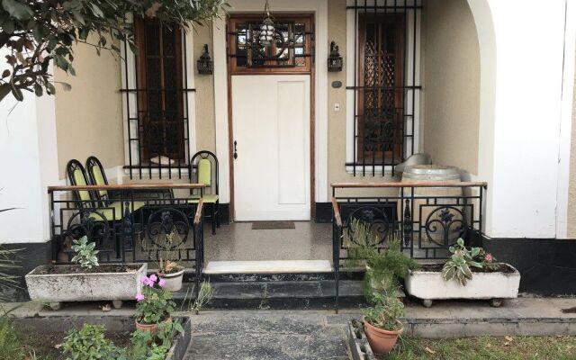 B&B Clark Street