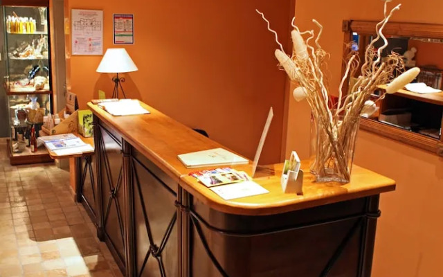 Hotel Restaurant Le Gardon - Pont du Gard