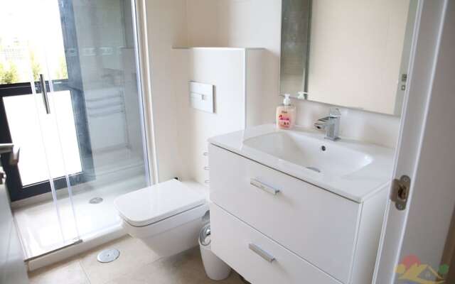 Casa Blanco - Luxury Detached Villa