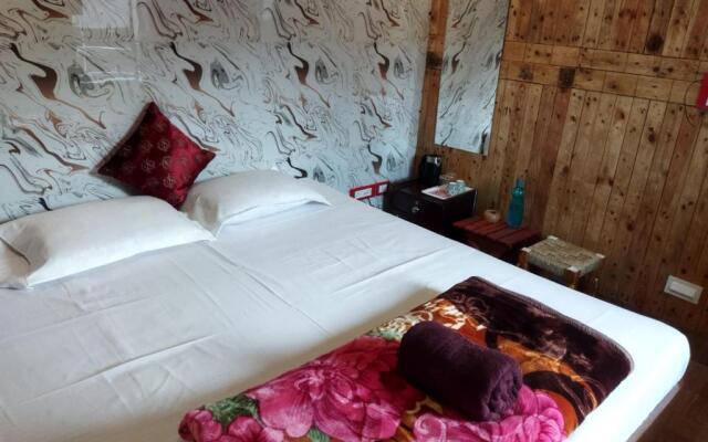 BON Mahamaya Step Inn