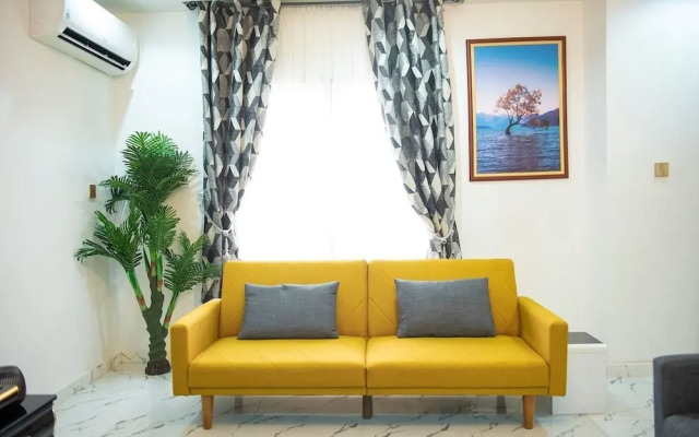 Luxury 3 Bedroom Apartment With Wifi