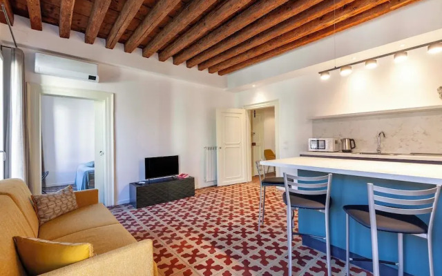San Lorenzo Apartments 5054