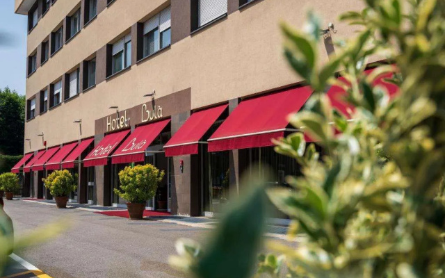 Hotel Bulà