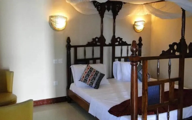 Pwani Silver Sand Beach Hotel