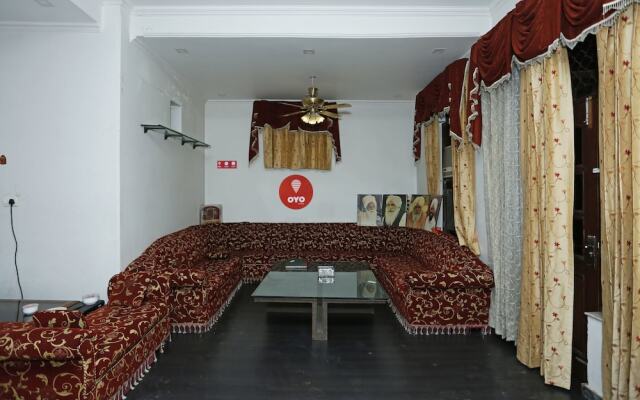 Capital O 8481 Le Tara Residency